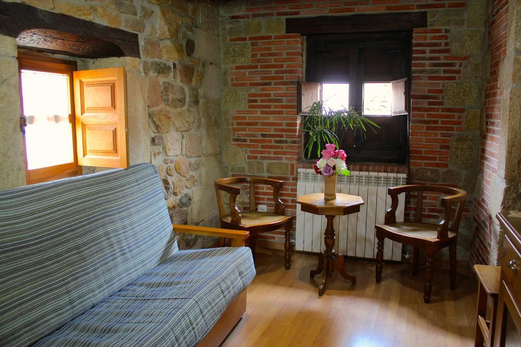 Apartamentos Rurales Pedredo Arenas De Iguna Exterior photo