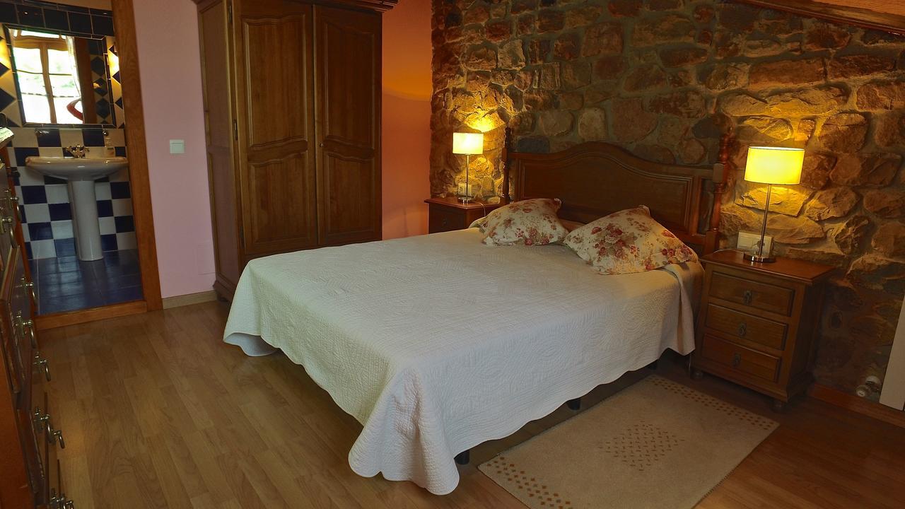 Apartamentos Rurales Pedredo Arenas De Iguna Exterior photo